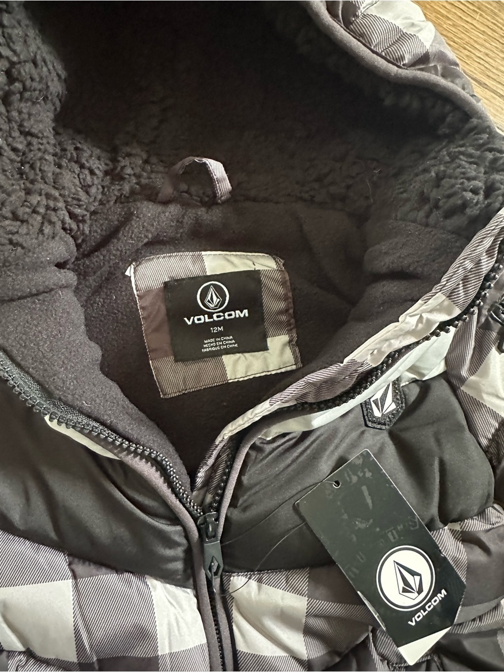 NWT Volcom Baby Boys' Black Gray Plaid Infant Hooded Puffer Snowsuit | Sz 12M - Picture 3 of 8